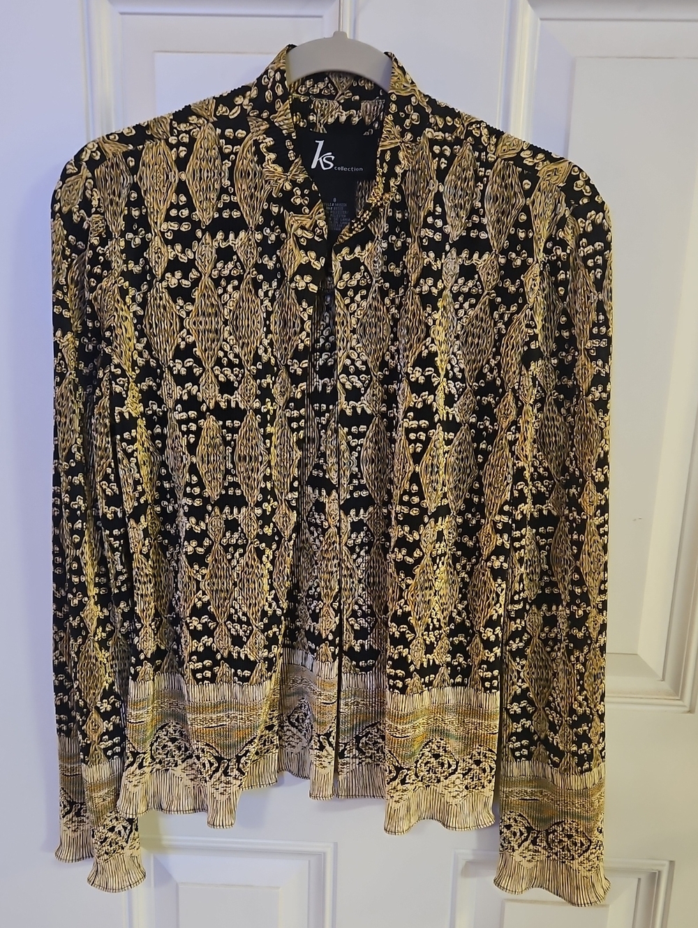 KS Collection Vintage collection crinkle pleated blouse.